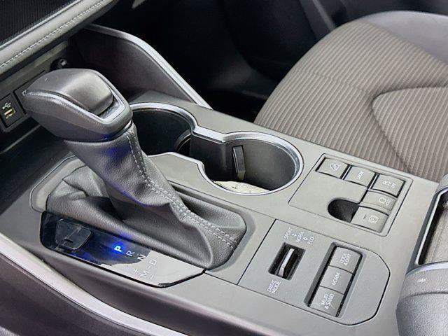 used 2024 Toyota Highlander car, priced at $35,271