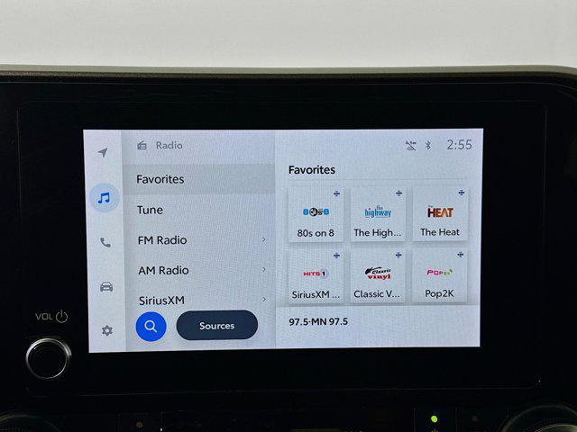 used 2024 Toyota Highlander car, priced at $35,271