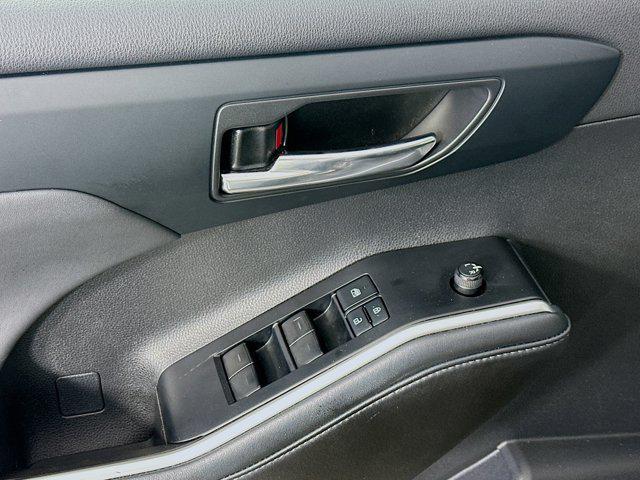 used 2022 Toyota Highlander car, priced at $42,977