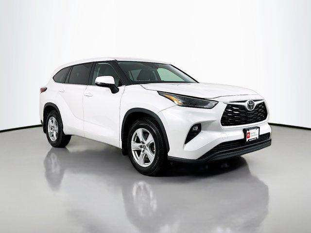 used 2024 Toyota Highlander car, priced at $39,875