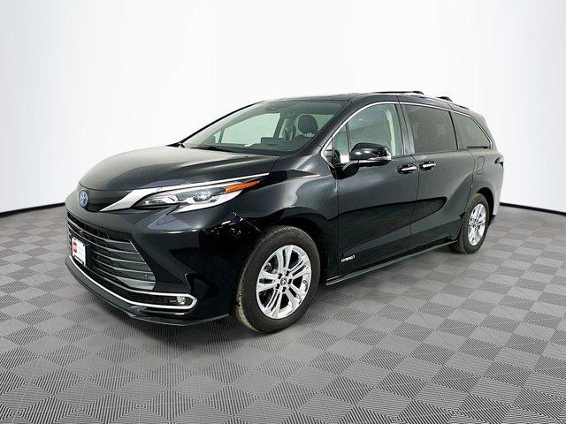 used 2021 Toyota Sienna car, priced at $52,977