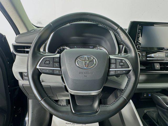 used 2022 Toyota Highlander car, priced at $42,977