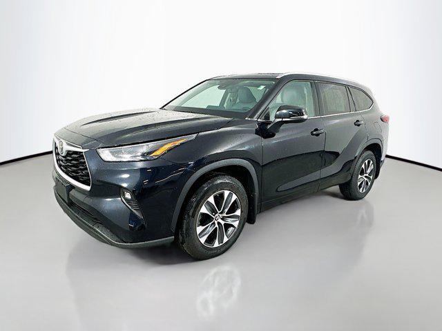 used 2022 Toyota Highlander car, priced at $42,977