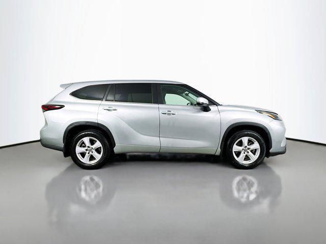 used 2024 Toyota Highlander car, priced at $37,875
