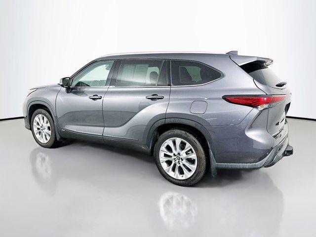 used 2022 Toyota Highlander Hybrid car, priced at $44,977