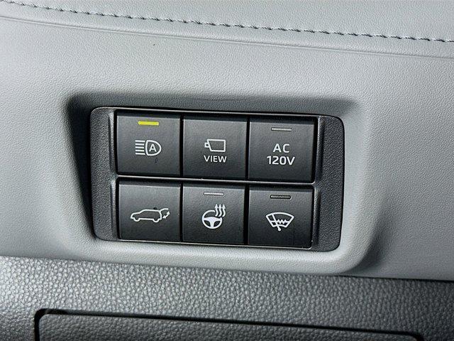 used 2022 Toyota Highlander Hybrid car, priced at $44,977