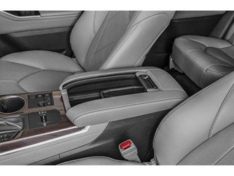 used 2024 Toyota Highlander Hybrid car, priced at $60,977