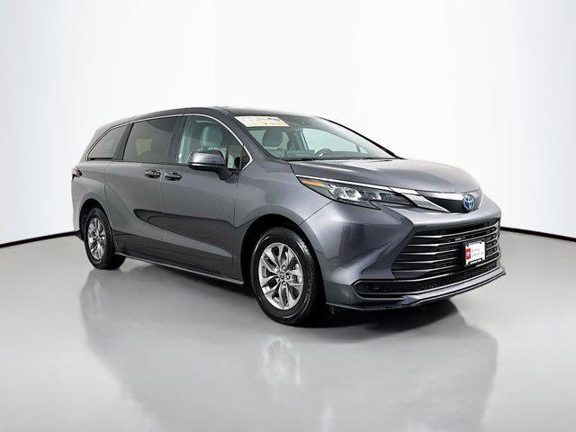 used 2025 Toyota Sienna car, priced at $39,829
