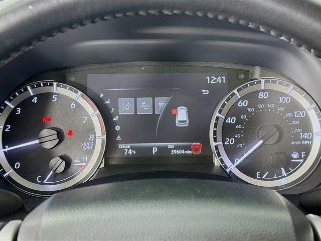 used 2024 Toyota Highlander car, priced at $42,977