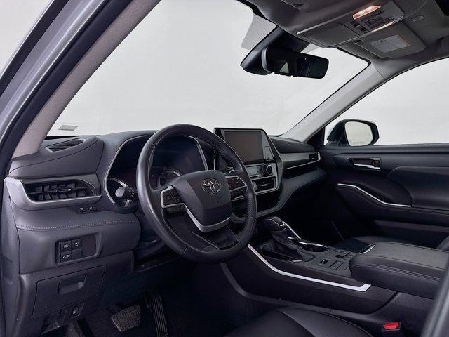 used 2024 Toyota Highlander car, priced at $42,977