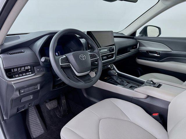 used 2025 Toyota Grand Highlander car, priced at $49,637