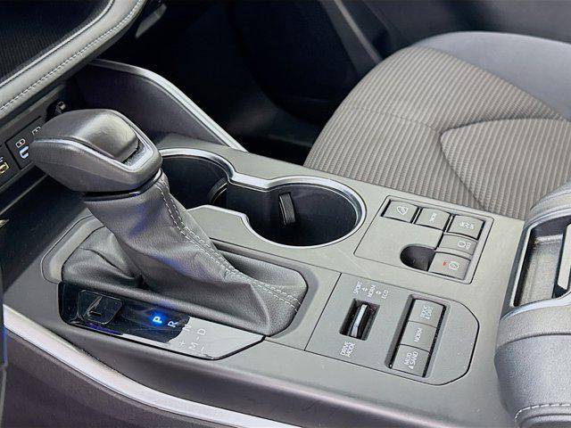 used 2024 Toyota Highlander car, priced at $38,775