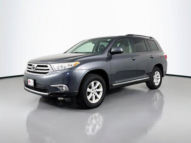 used 2013 Toyota Highlander car, priced at $13,977