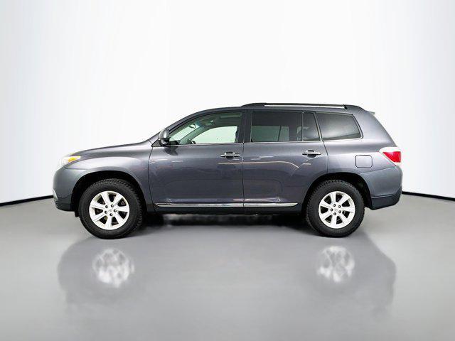 used 2013 Toyota Highlander car, priced at $13,977