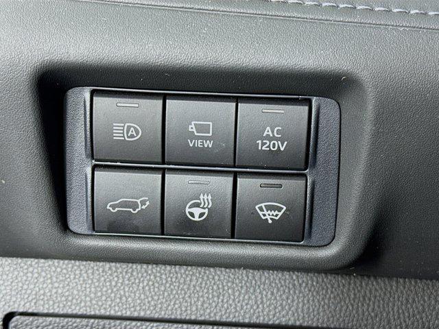 used 2020 Toyota Highlander Hybrid car, priced at $39,875