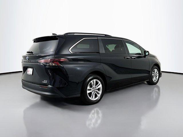 used 2024 Toyota Sienna car, priced at $54,258