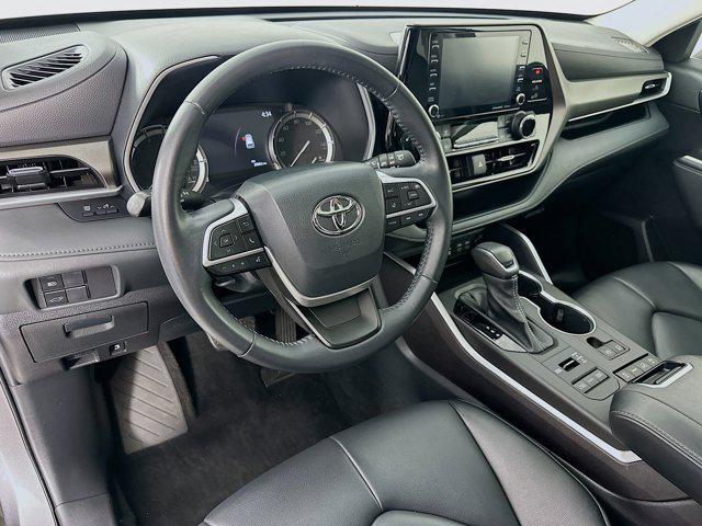 used 2022 Toyota Highlander car, priced at $42,977