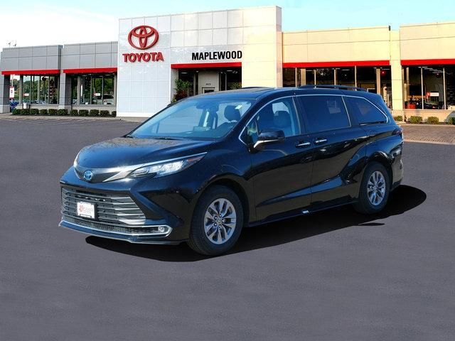 used 2023 Toyota Sienna car, priced at $46,977
