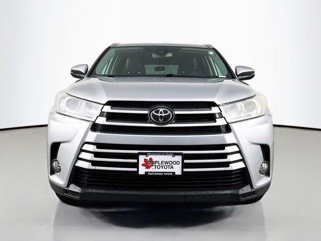 used 2019 Toyota Highlander car, priced at $21,875