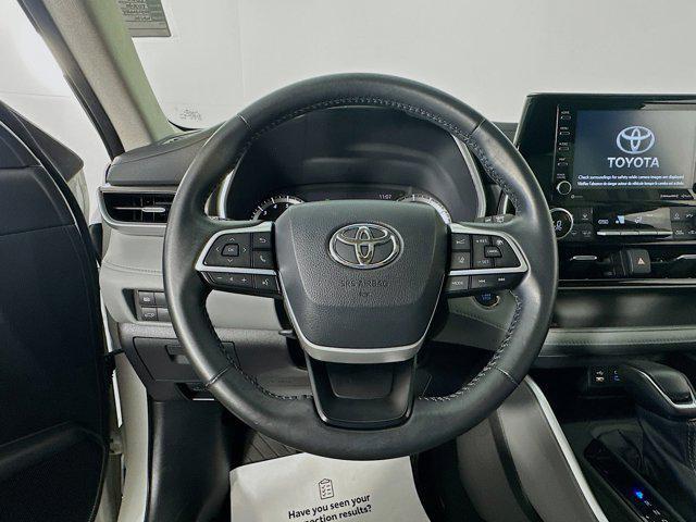 used 2022 Toyota Highlander car, priced at $42,977