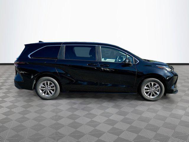 used 2023 Toyota Sienna car, priced at $42,977