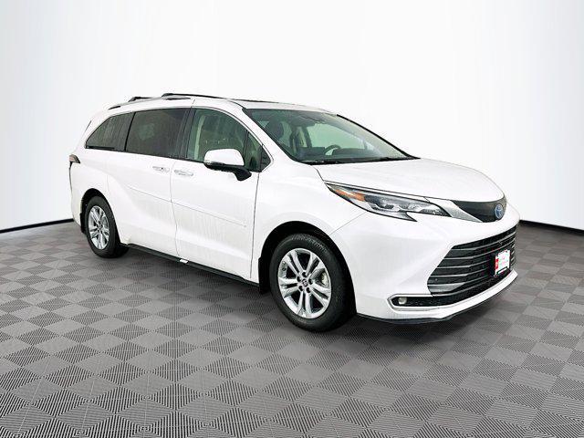 used 2023 Toyota Sienna car