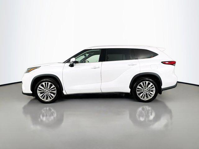 used 2022 Toyota Highlander car, priced at $49,773