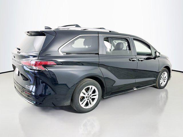 used 2024 Toyota Sienna car, priced at $58,977