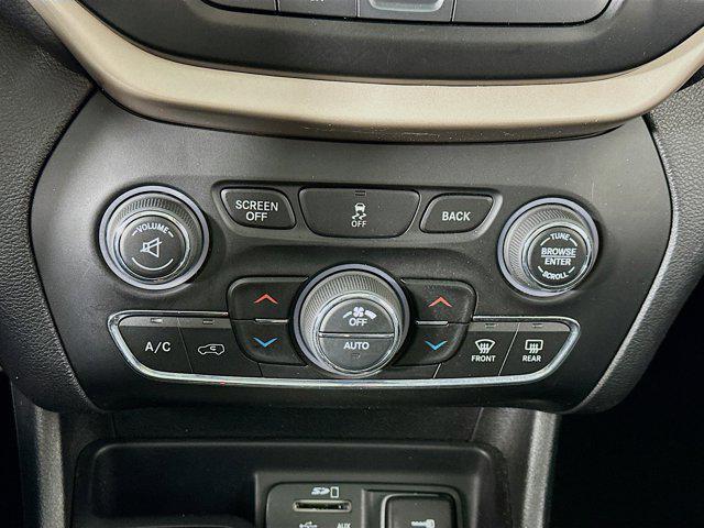 used 2018 Jeep Cherokee car, priced at $13,977
