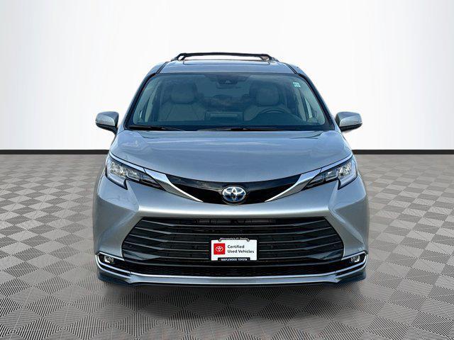 used 2024 Toyota Sienna car, priced at $63,971