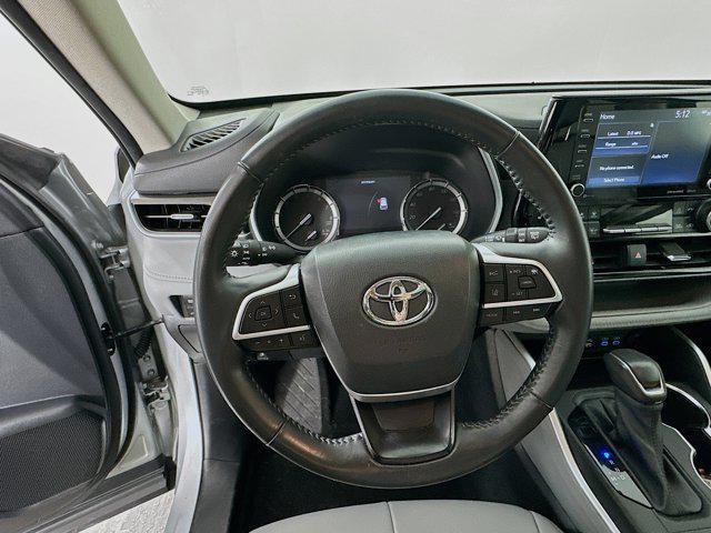 used 2022 Toyota Highlander car, priced at $44,977