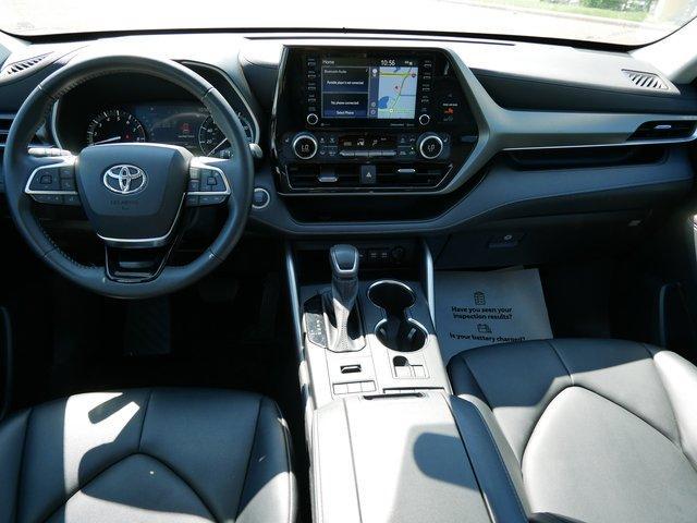 used 2021 Toyota Highlander car, priced at $36,977