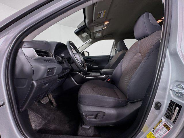 used 2023 Toyota Highlander car, priced at $35,877