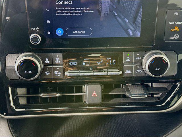 used 2023 Toyota Highlander car, priced at $35,877