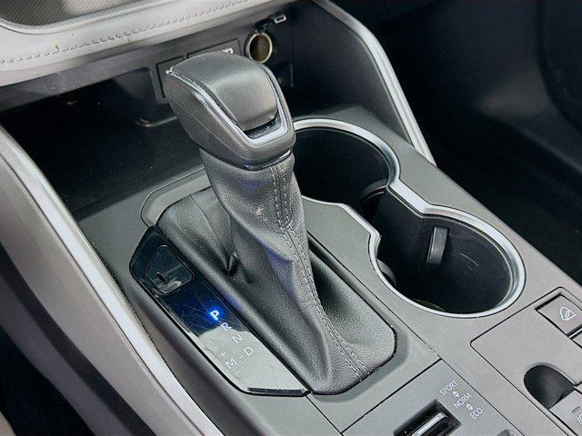 used 2023 Toyota Highlander car, priced at $37,977