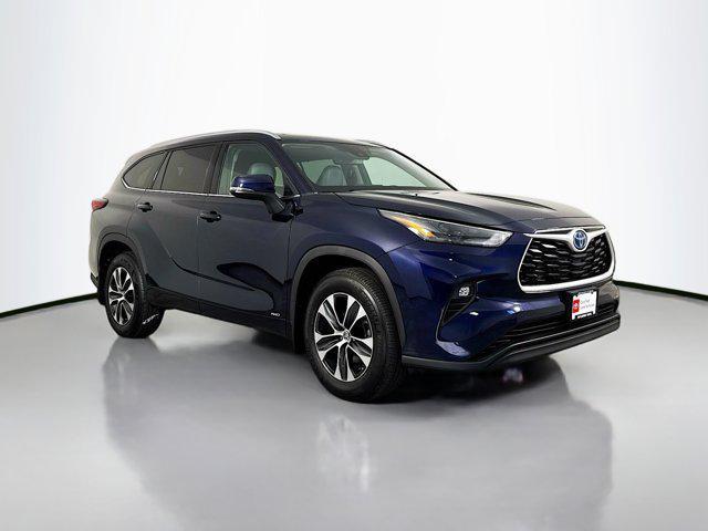 used 2022 Toyota Highlander Hybrid car, priced at $42,977