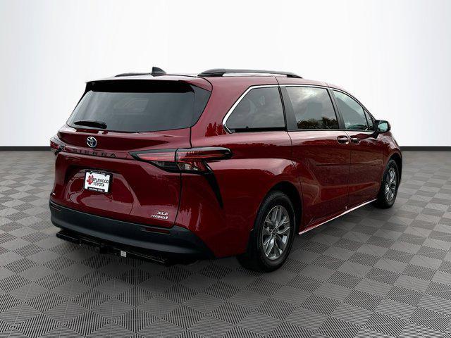 used 2022 Toyota Sienna car, priced at $51,977