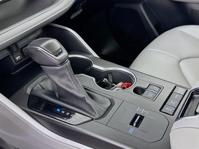 used 2021 Toyota Highlander Hybrid car, priced at $43,875