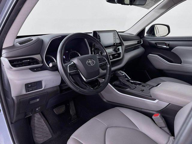 used 2021 Toyota Highlander Hybrid car, priced at $43,875