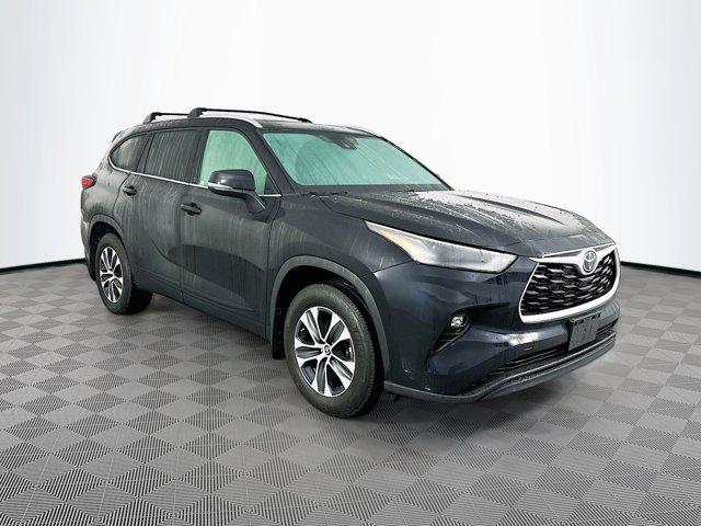 used 2022 Toyota Highlander car, priced at $44,977