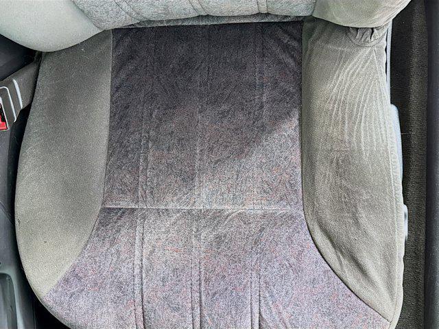 used 2002 Chevrolet Monte Carlo car, priced at $5,977