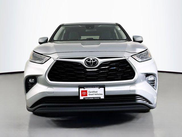 used 2024 Toyota Highlander car, priced at $37,875