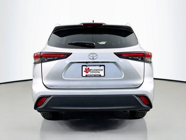 used 2024 Toyota Highlander car, priced at $37,875