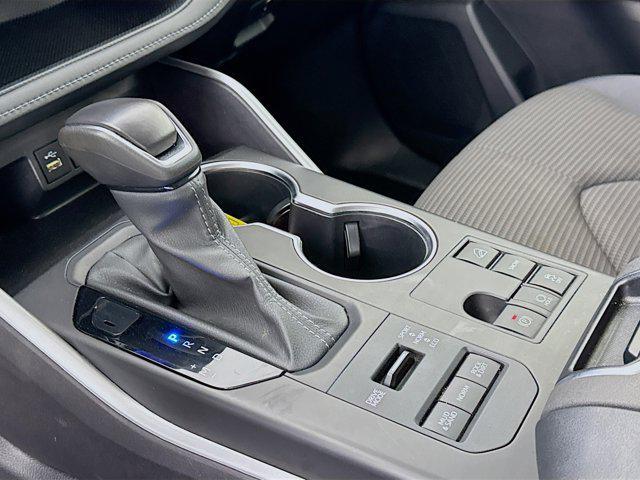 used 2024 Toyota Highlander car, priced at $37,875