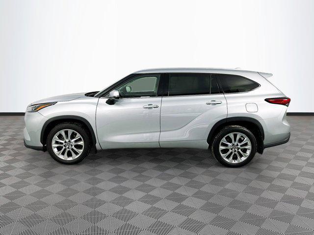 used 2021 Toyota Highlander car, priced at $38,977