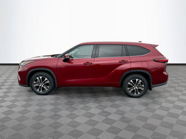 used 2021 Toyota Highlander car, priced at $34,977