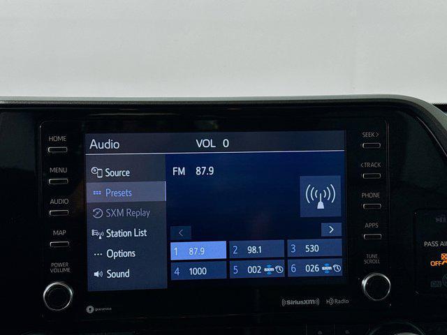 used 2021 Toyota Highlander Hybrid car, priced at $38,977