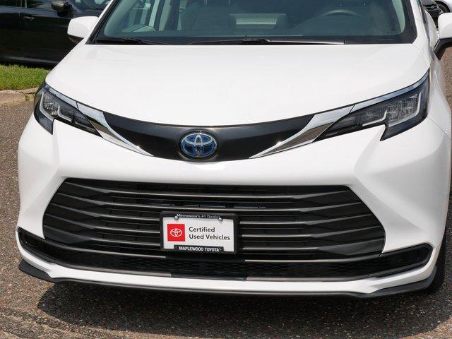 used 2023 Toyota Sienna car, priced at $42,977