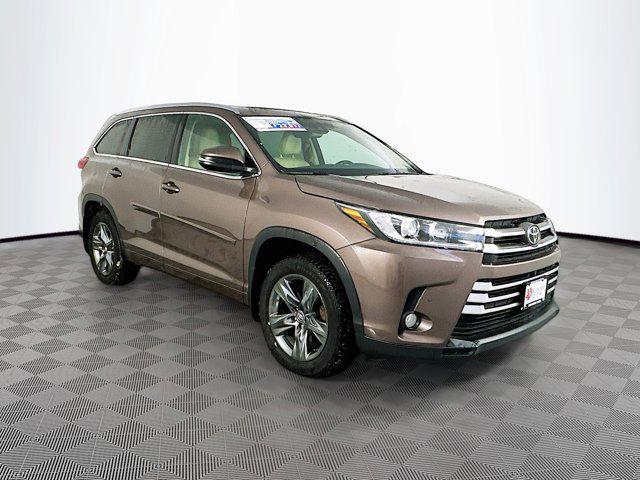 used 2017 Toyota Highlander car, priced at $23,977