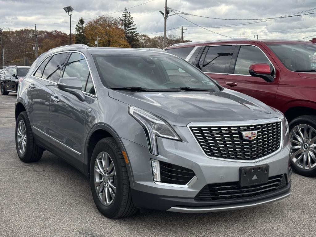 used 2023 Cadillac XT5 car, priced at $35,900